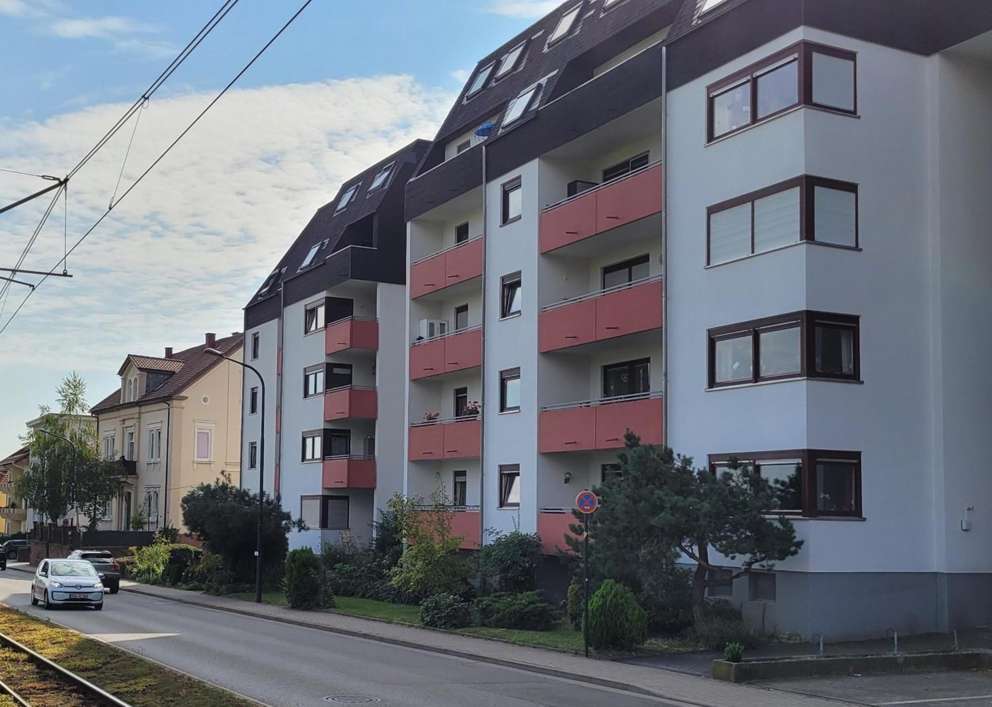 Ihr Bett Mit Blick Auf Die Weinberge Apartment Bad Duerkheim Exterior photo