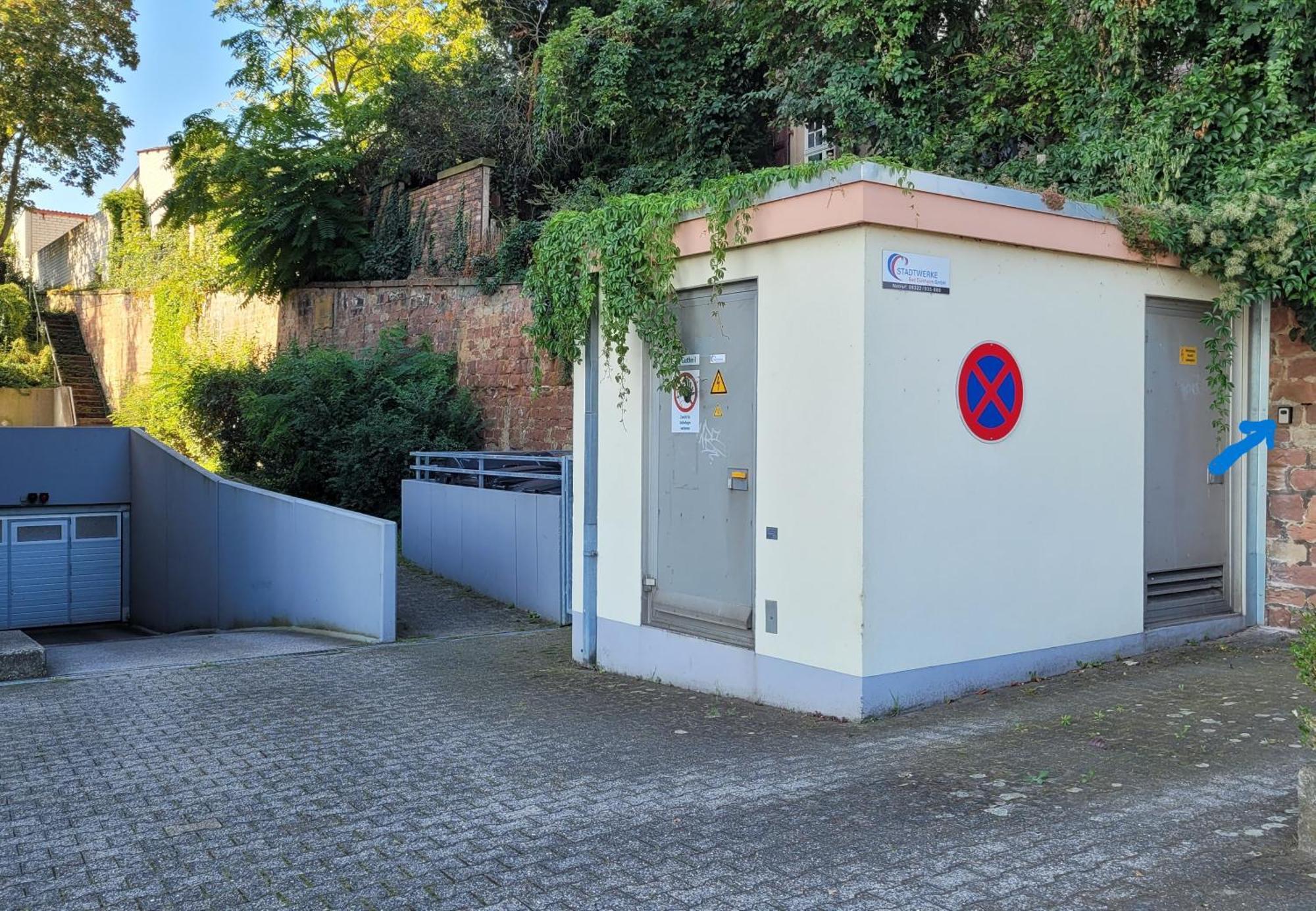 Ihr Bett Mit Blick Auf Die Weinberge Apartment Bad Duerkheim Exterior photo